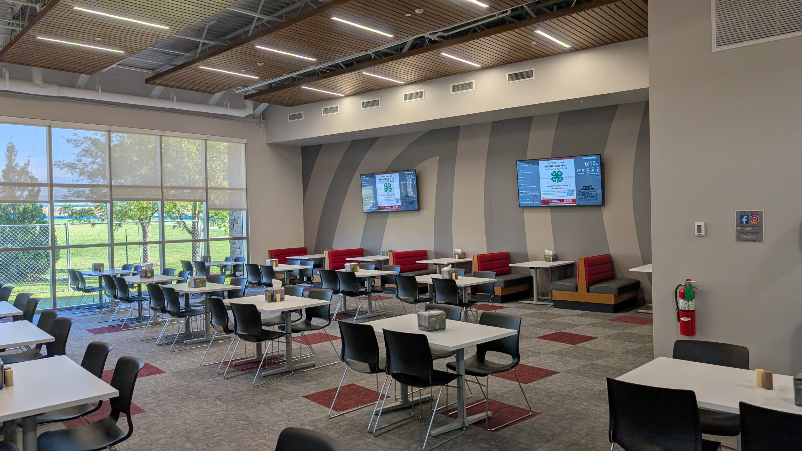 PXL_20250820_231434858.MP